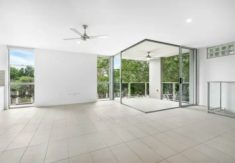 1/151 Baringa Street, Morningside QLD 4170