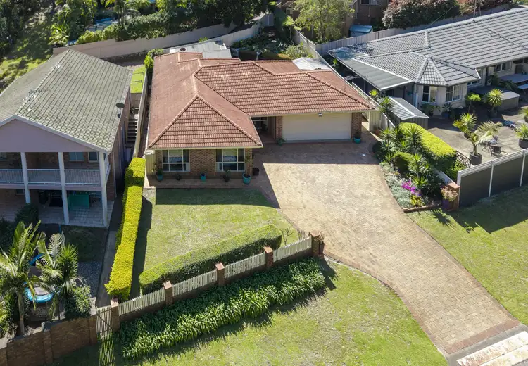 97 Port Stephens Drive