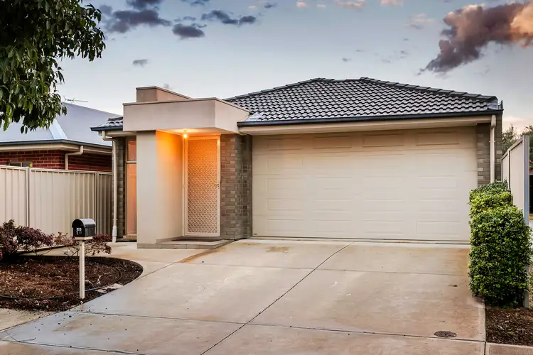 10 Sylvia Street, Blair Athol SA 5084