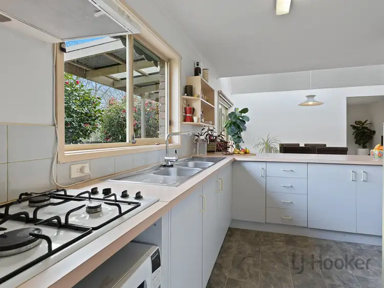 Fifth view of Homely unit listing, 2/13 Prince Street, Ferntree Gully VIC 3156