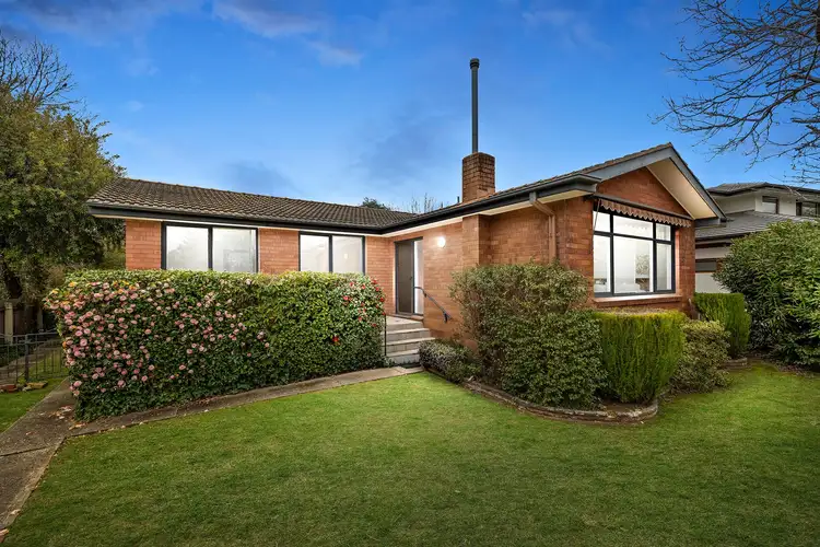 14 Stow Place, Watson ACT 2602