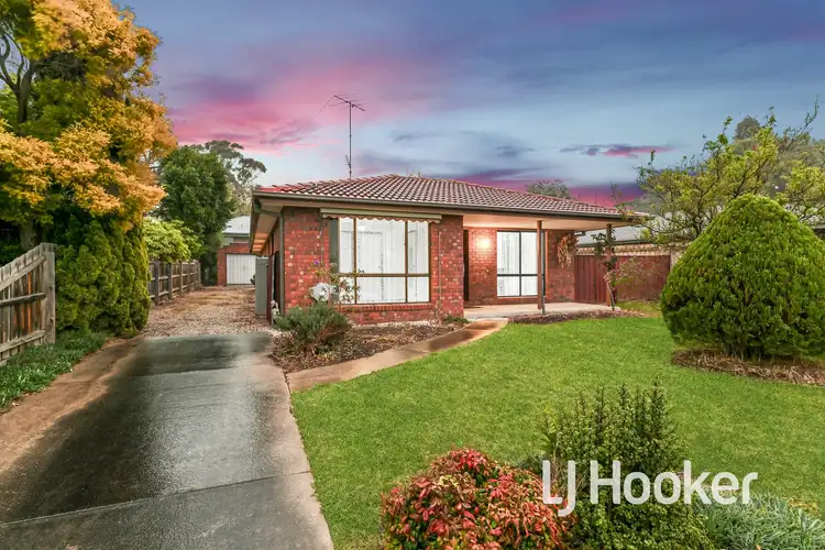 7 Damien Court, Pakenham VIC 3810