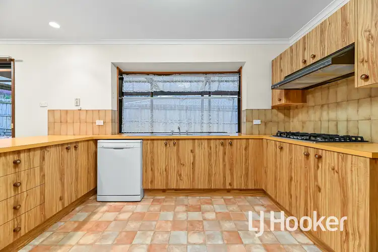 Fifth view of Homely house listing, 7 Damien Court, Pakenham VIC 3810
