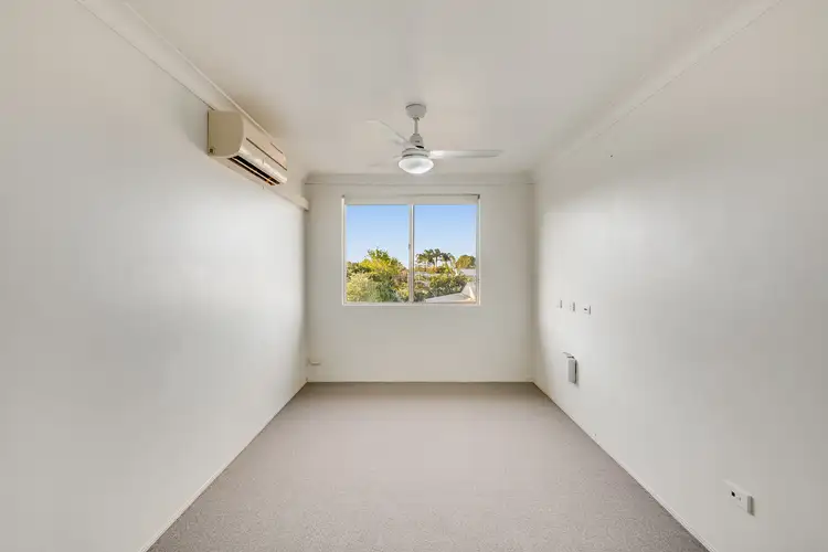 Fifth view of Homely unit listing, 6/5-7 Uniplaza Court, Kearneys Spring QLD 4350