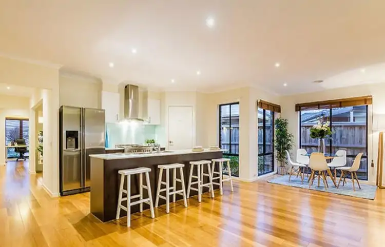 3 Tilly Place, Lynbrook VIC 3975