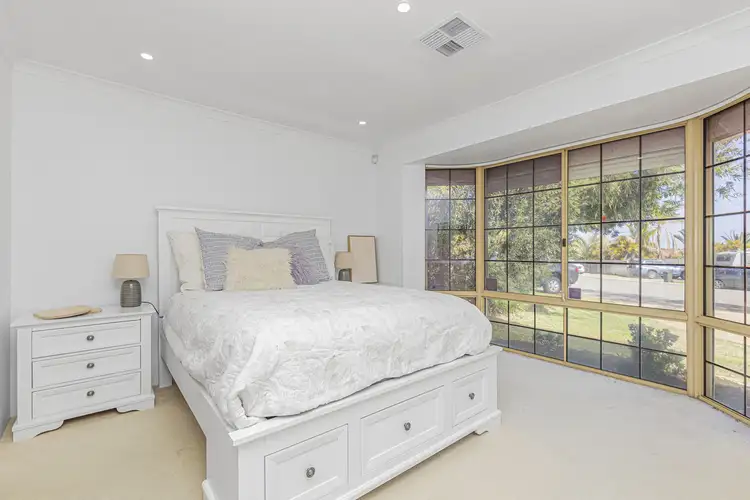 Sixth view of Homely house listing, 1 Grantala Close, Ocean Reef WA 6027