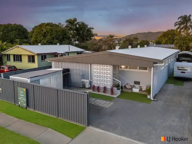 52 Alexandra Street, Park Avenue QLD 4701
