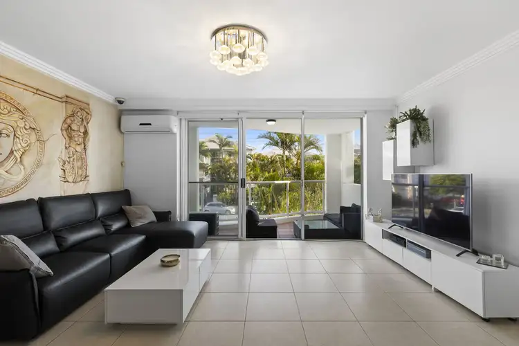 8/7 Whiting Street, Labrador QLD 4215