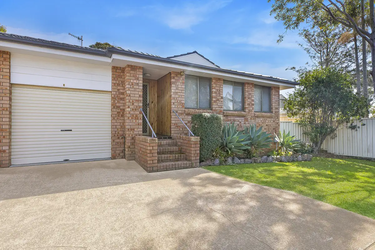 Main view of Homely house listing, 1/4-6 Patricia Street, Killarney Vale NSW 2261