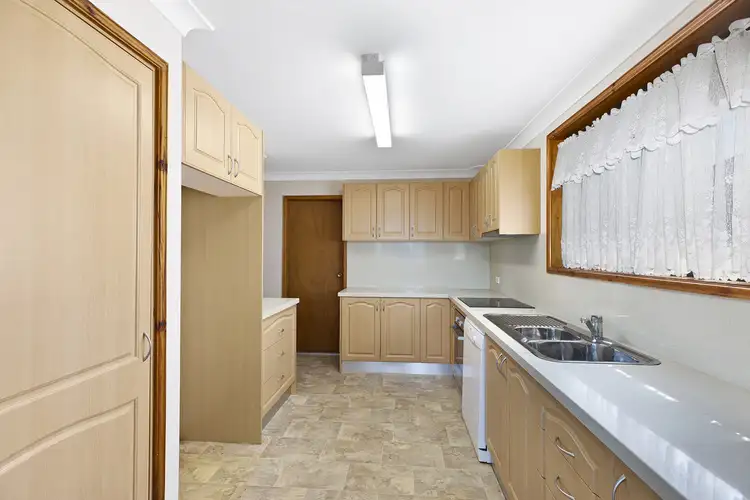 Third view of Homely house listing, 1/4-6 Patricia Street, Killarney Vale NSW 2261