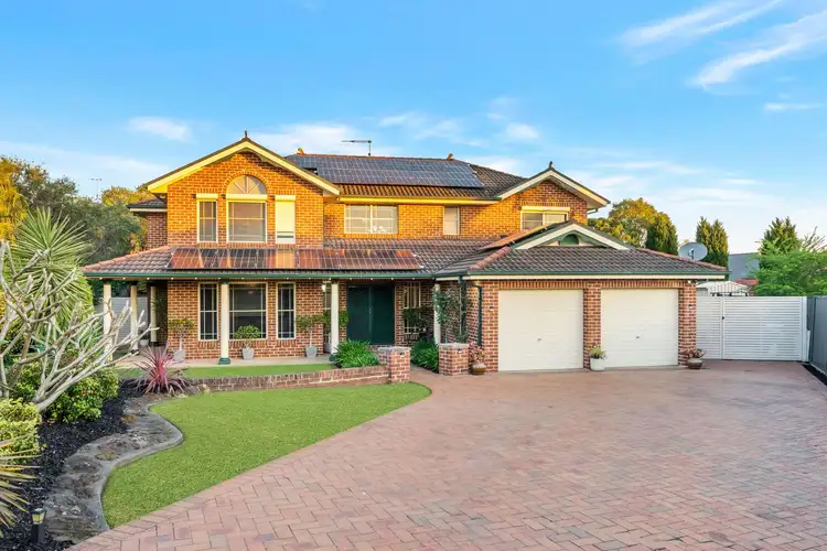 5 Dolphin Close, Green Valley NSW 2168