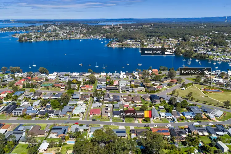 35 Carlisle Row, Fishing Point NSW 2283