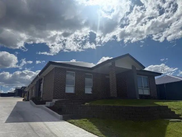 1/24 Tourmaline Drive, Rutherford NSW 2320