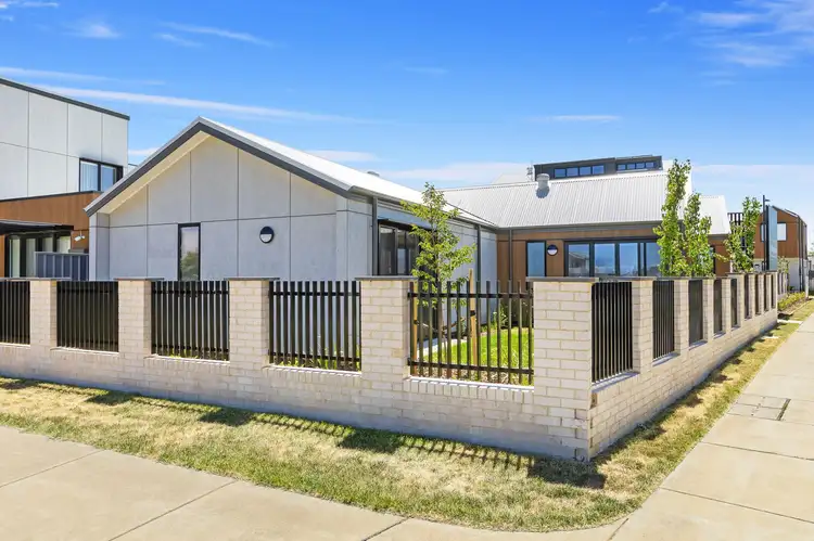 3 Wyn Gilmour Court, Strathnairn ACT 2615