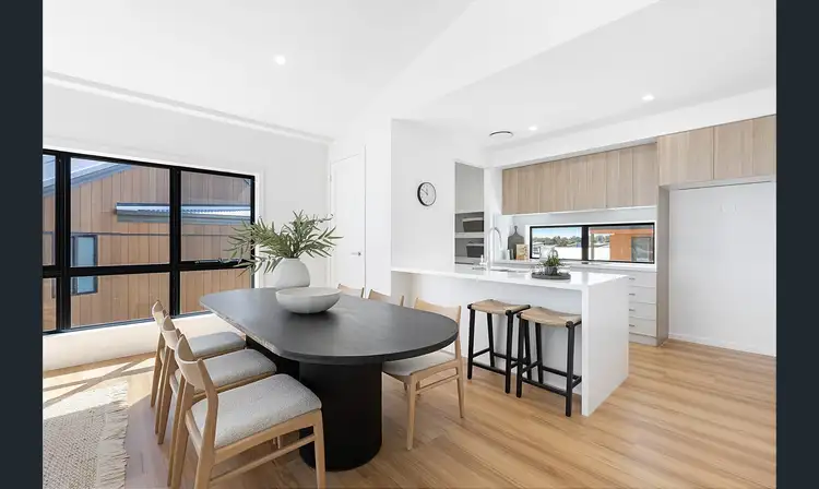 Fifth view of Homely house listing, 9 Zigzag Lane, Strathnairn ACT 2615