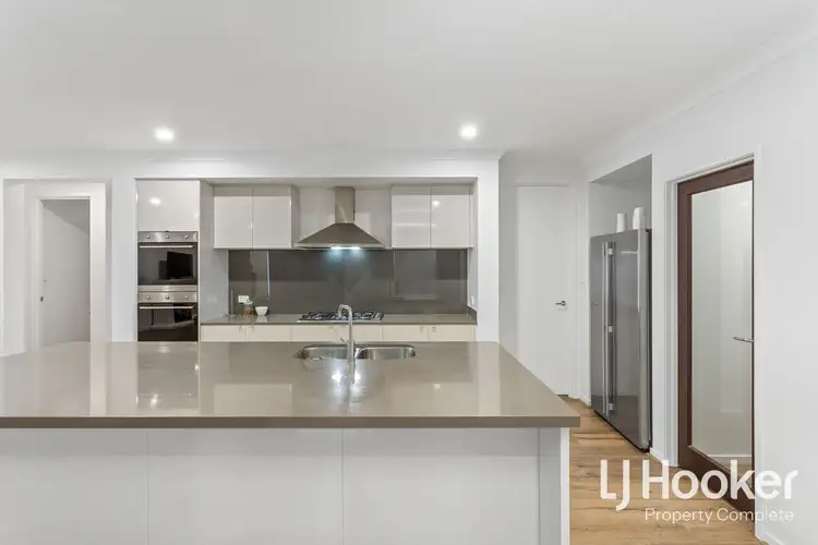 11 Gossan Circuit, Yarrabilba QLD 4207