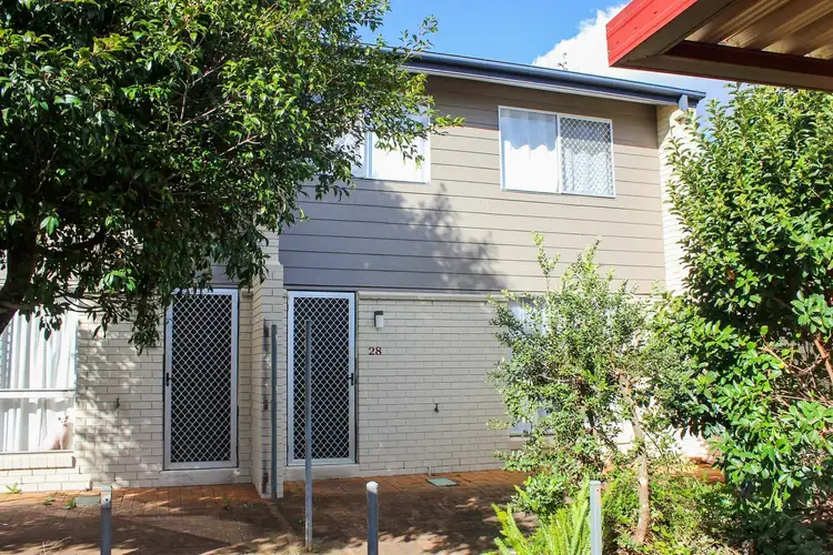 28/6 O'Brien Street, Harlaxton QLD 4350