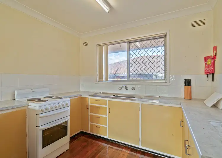Fourth view of Homely unit listing, 5/42 Pulteney Street, Taree NSW 2430