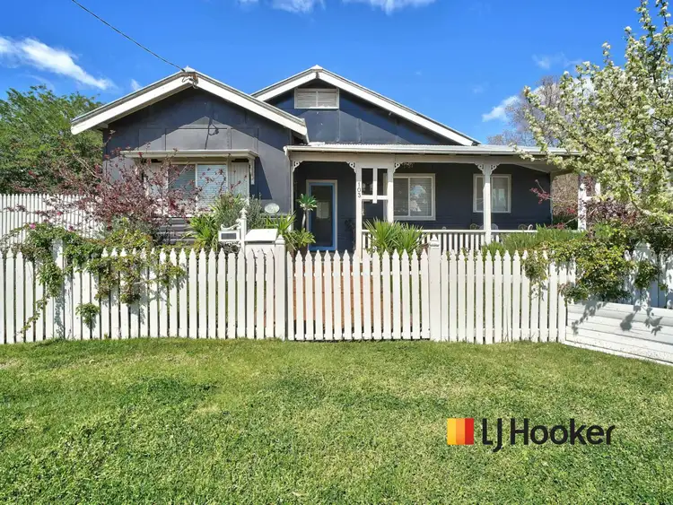 103 Fourth Avenue, Narromine NSW 2821