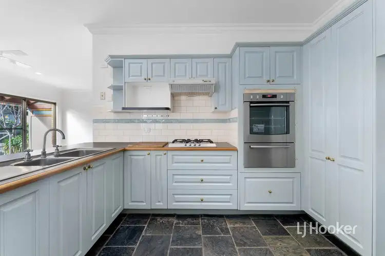 Third view of Homely house listing, 6 Eva Court, Hallam VIC 3803