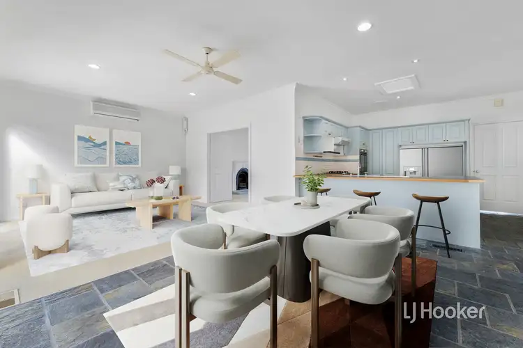 Fifth view of Homely house listing, 6 Eva Court, Hallam VIC 3803