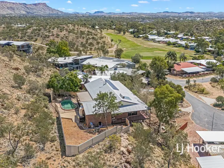 5 Range Crescent, Desert Springs NT 870