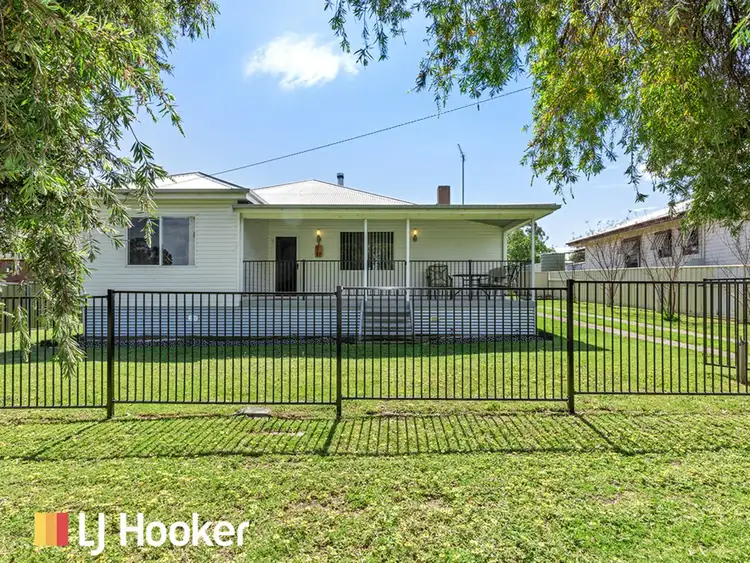 17 Laurel Street, Kootingal NSW 2352