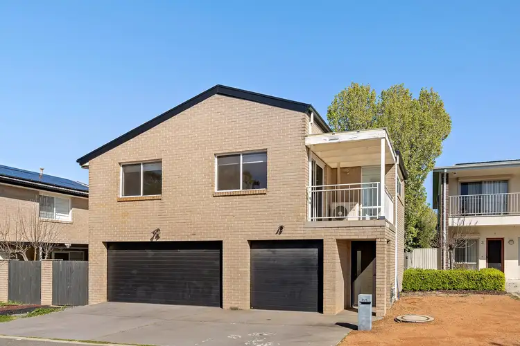 2/1 Oberon Close, Harrison ACT 2914