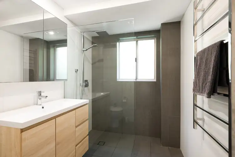 Sixth view of Homely apartment listing, 13/29 Gladstone Street, Newport NSW 2106