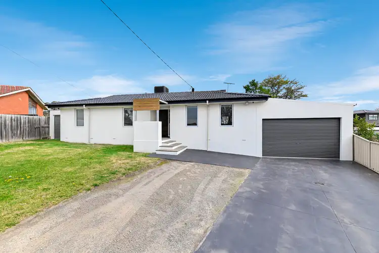13 Cottage Court, Hampton Park VIC 3976