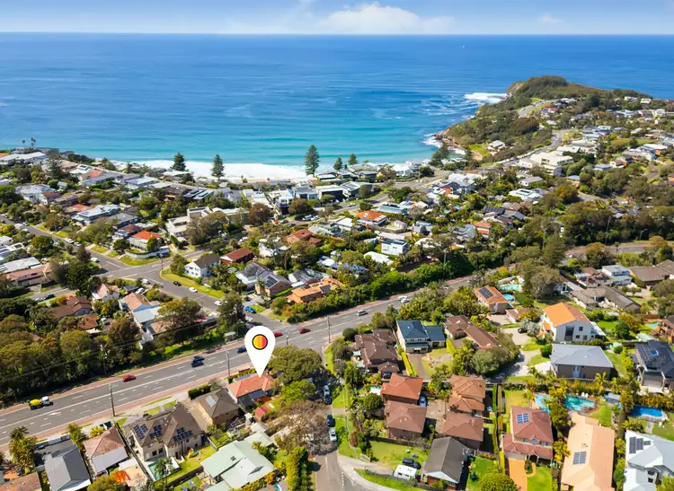 Fifth view of Homely house listing, 1 Elimatta Road, Mona Vale NSW 2103