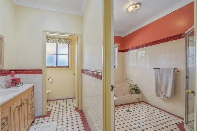 Third view of Homely house listing, 3 Girraween Drive, Marrangaroo NSW 2790