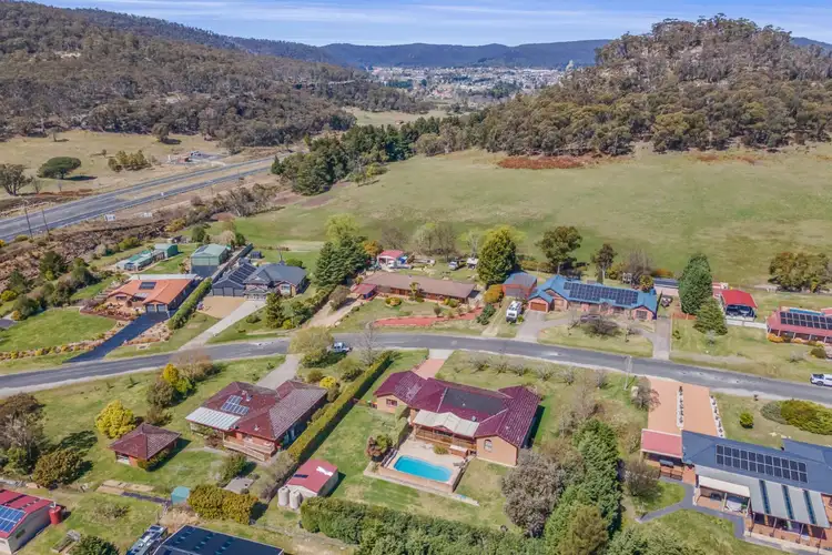 Fourth view of Homely house listing, 3 Girraween Drive, Marrangaroo NSW 2790