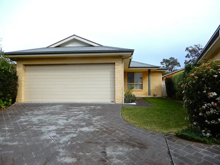 69 Lyndhurst Drive, Bomaderry NSW 2541