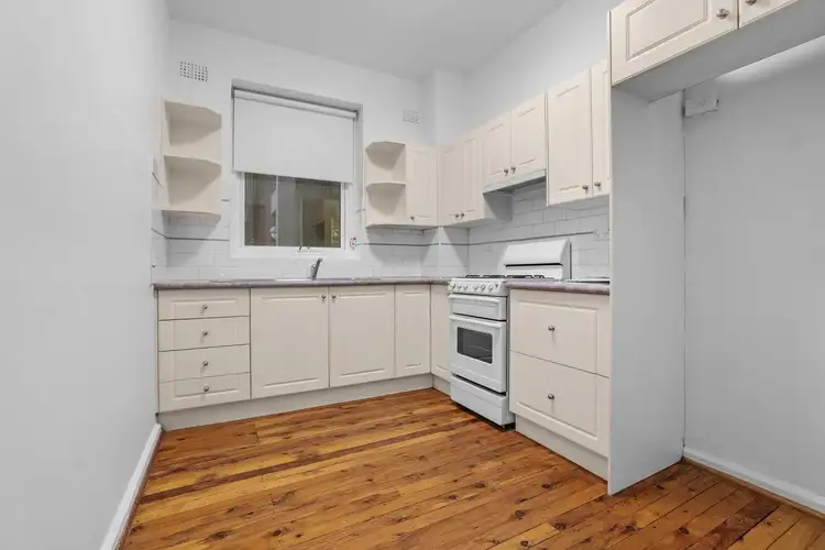Fifth view of Homely apartment listing, 2/290 New South Head Road, Double Bay NSW 2028