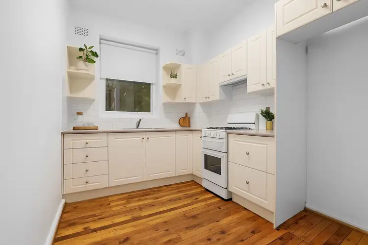 Fifth view of Homely apartment listing, 2/290 New South Head Road, Double Bay NSW 2028