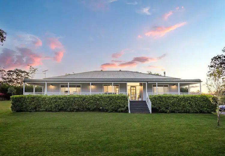 10 Oaks Road, Thirlmere NSW 2572