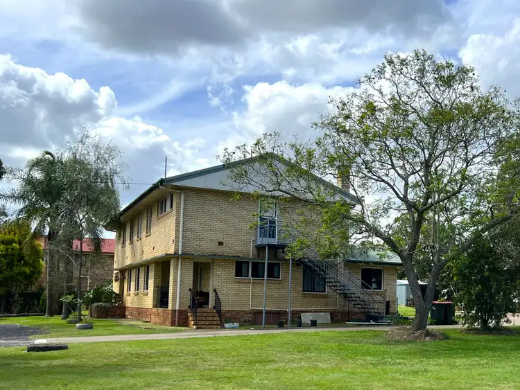 24 Albert St, Kingaroy QLD 4610