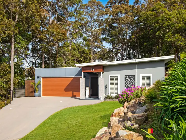 5 Escape Place, Malua Bay NSW 2536