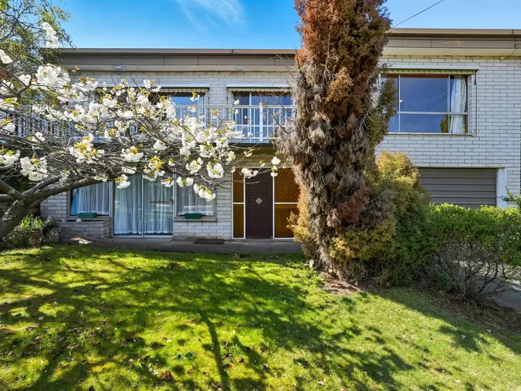 222 Carella Street, Howrah TAS 7018