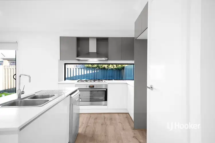 Third view of Homely house listing, 6 Karinya Way, Harkness VIC 3337