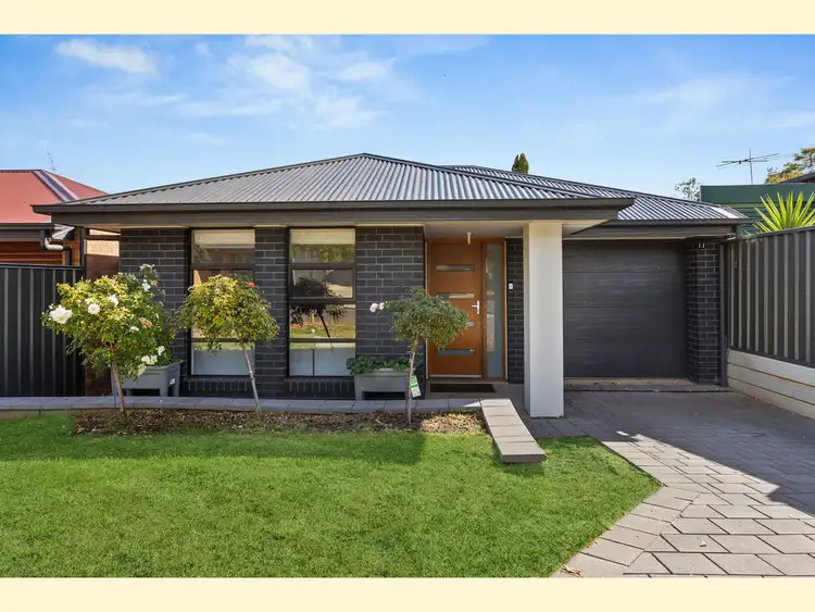 18B Rowe Street, Para Hills SA 5096