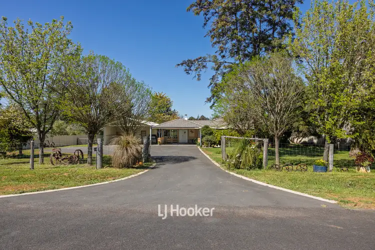 157 Railway Parade, Allanson WA 6225
