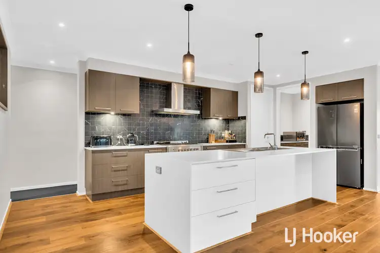 Fifth view of Homely house listing, 10 Moxham Drive, Clyde North VIC 3978