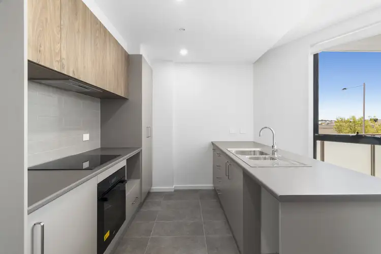28/22 Cornelius Street, Coombs ACT 2611
