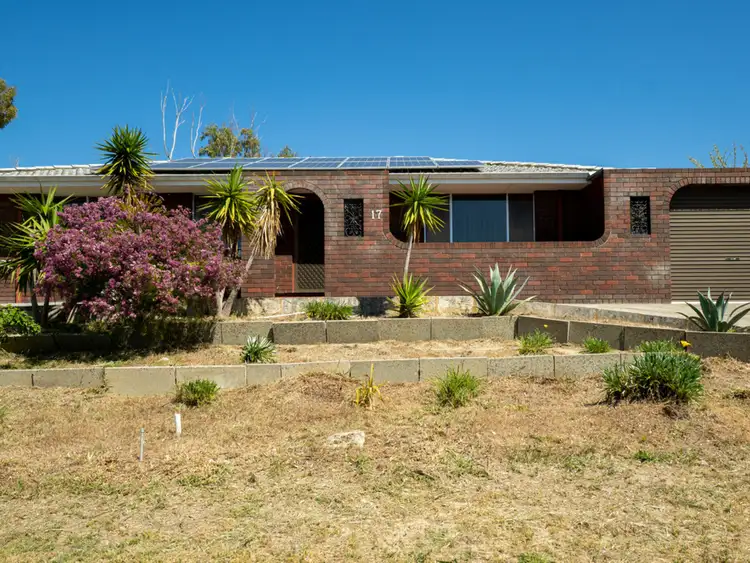 17 Admiral Grove, Heathridge WA 6027