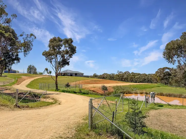 120 Commons Road, Young NSW 2594