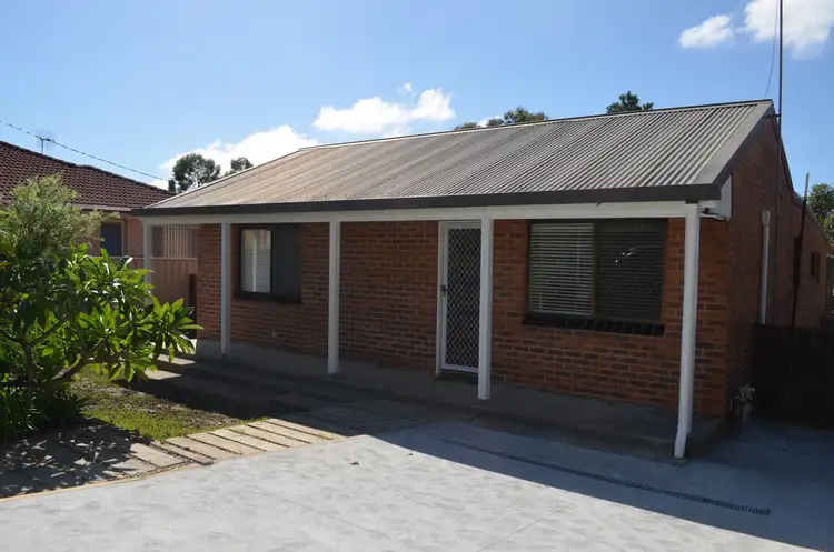 28 Main Street, Killarney Vale NSW 2261