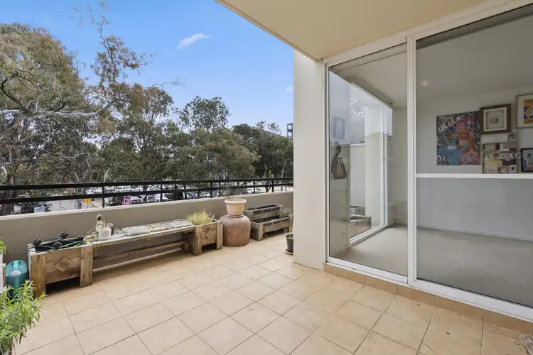 2/12 Challis Street, Dickson ACT 2602