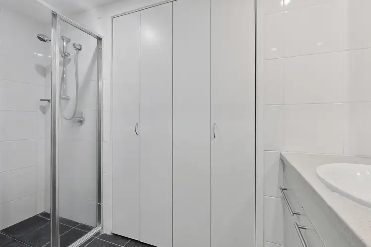 Fifth view of Homely unit listing, 2/12 Challis Street, Dickson ACT 2602